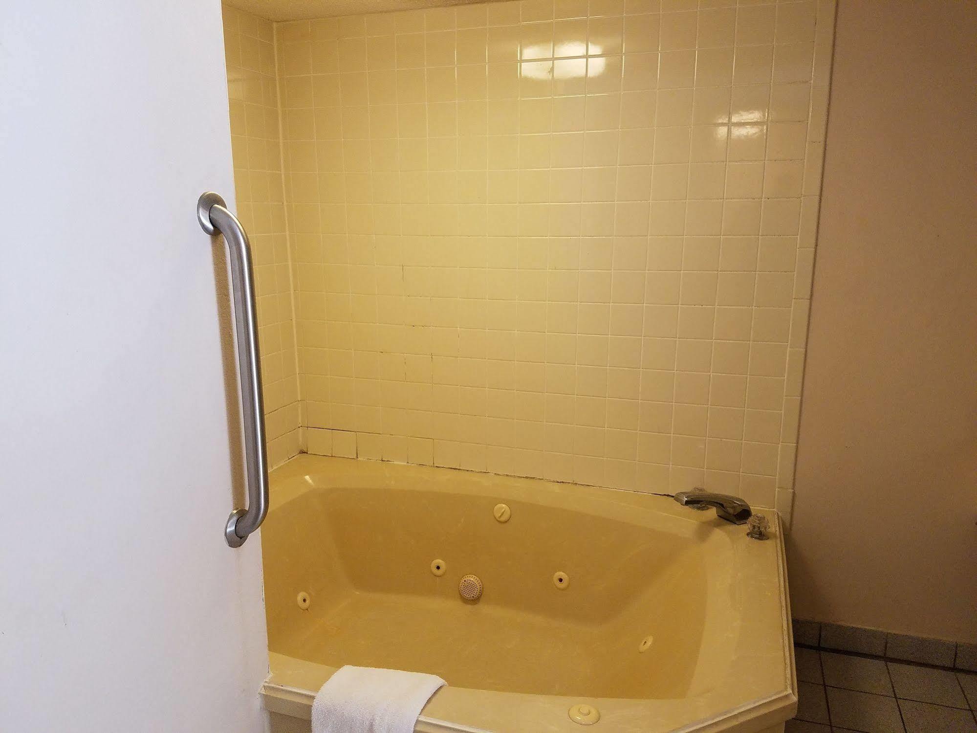 Quality Hotel 2*